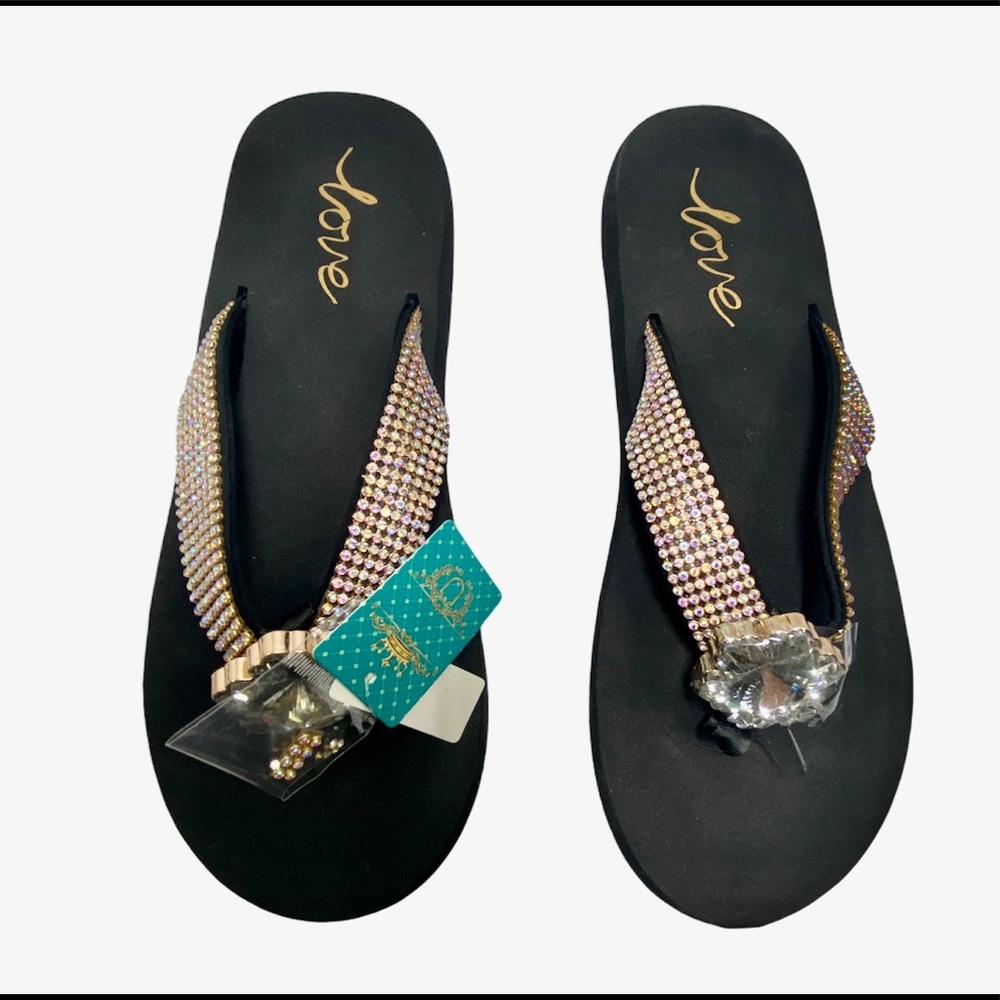 Donna Diosa cristal flip flops